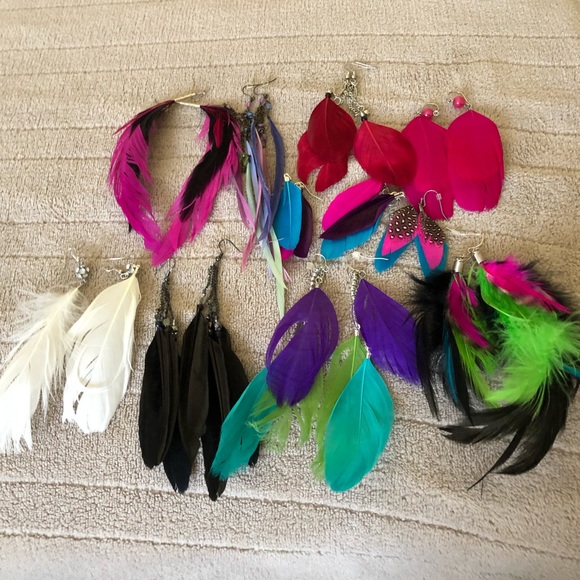 10 Pairs Colorful Fun Feather Earring Lot Bundle - Picture 1 of 8